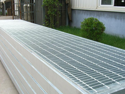 ����䓸��